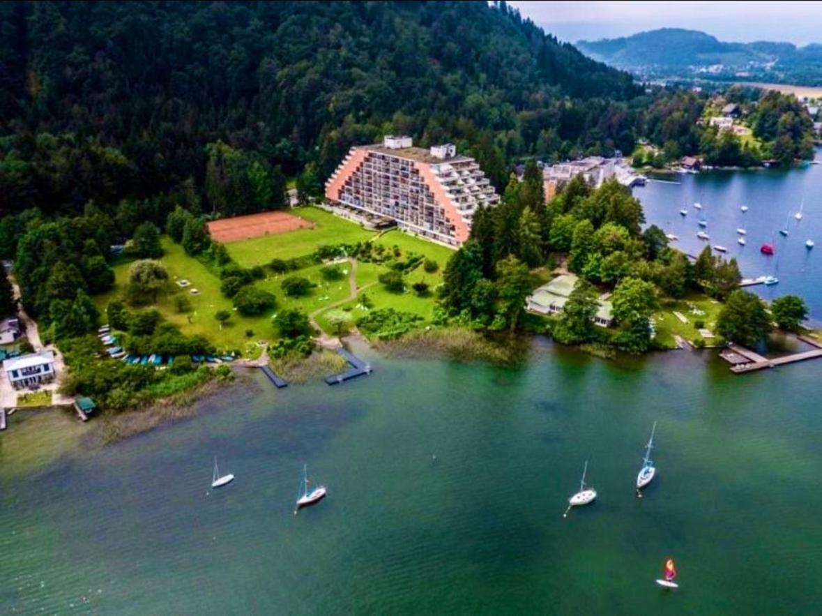 Apartment Am Ossiacher See Mit Seeblick Landskron Zewnętrze zdjęcie
